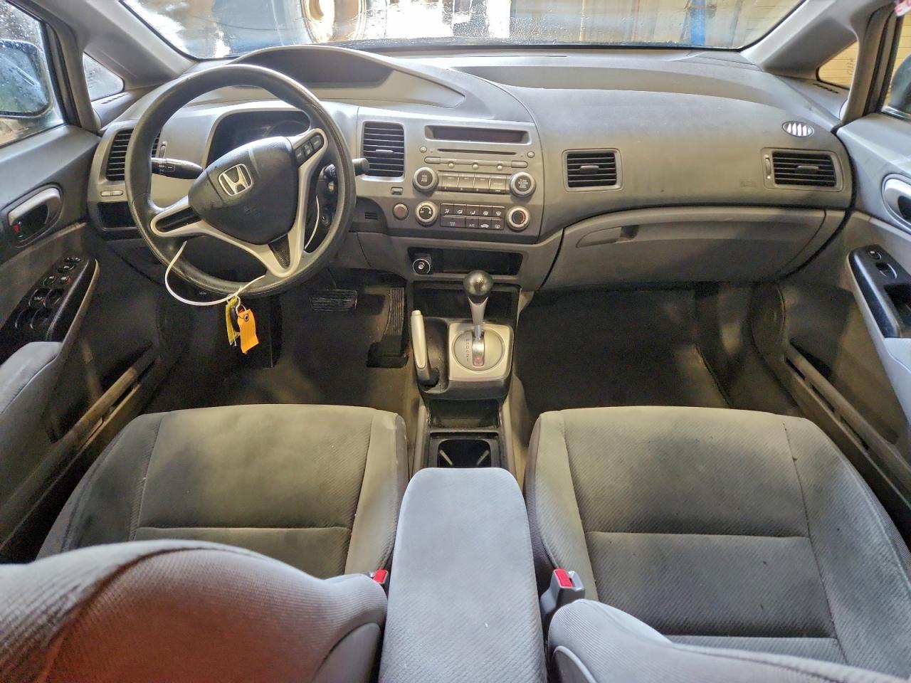 2010 HONDA CIVIC LX photo 8