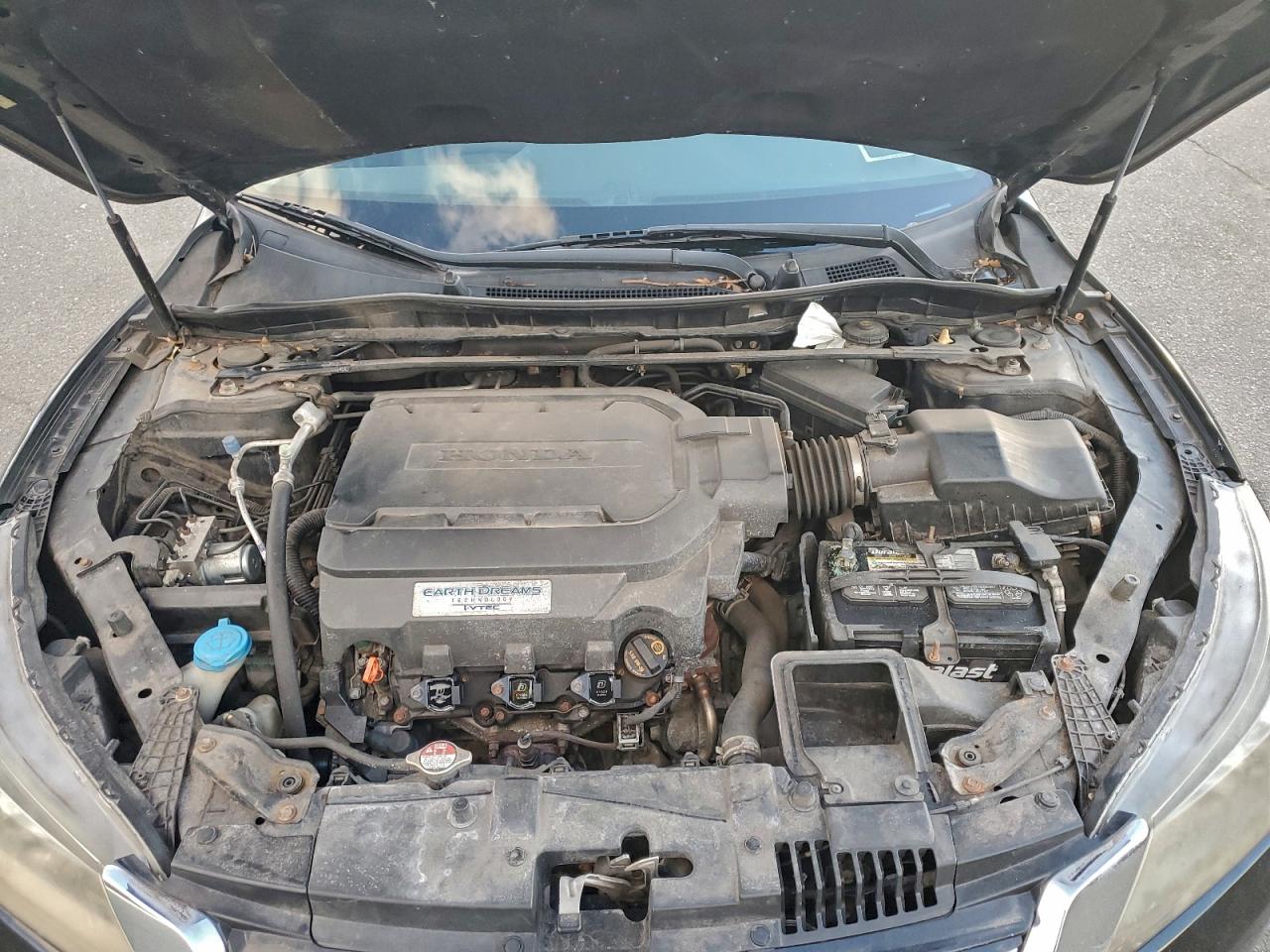 2013 HONDA ACCORD TOURING photo 11
