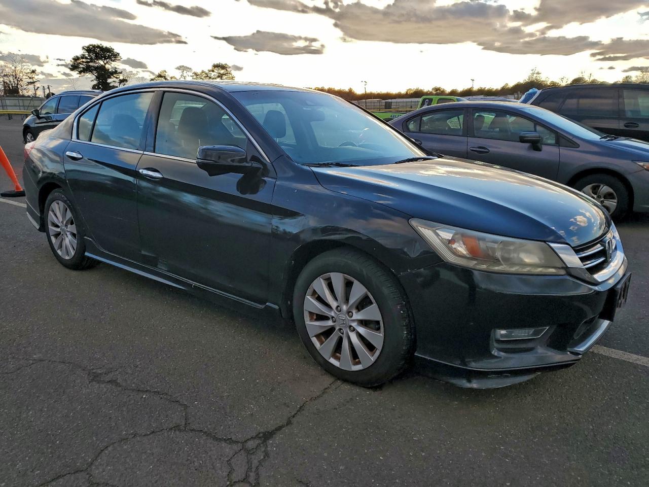 2013 HONDA ACCORD TOURING photo 4