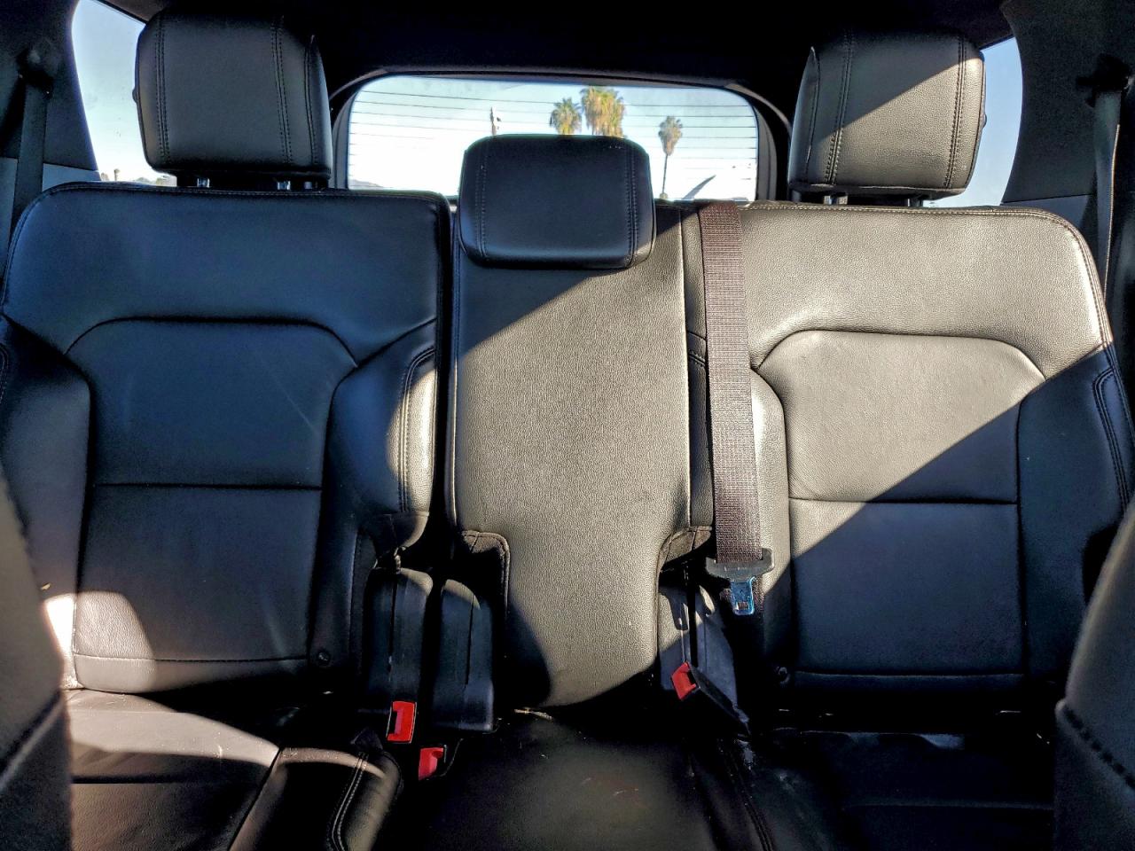 2016 FORD EXPLORER XLT photo 10