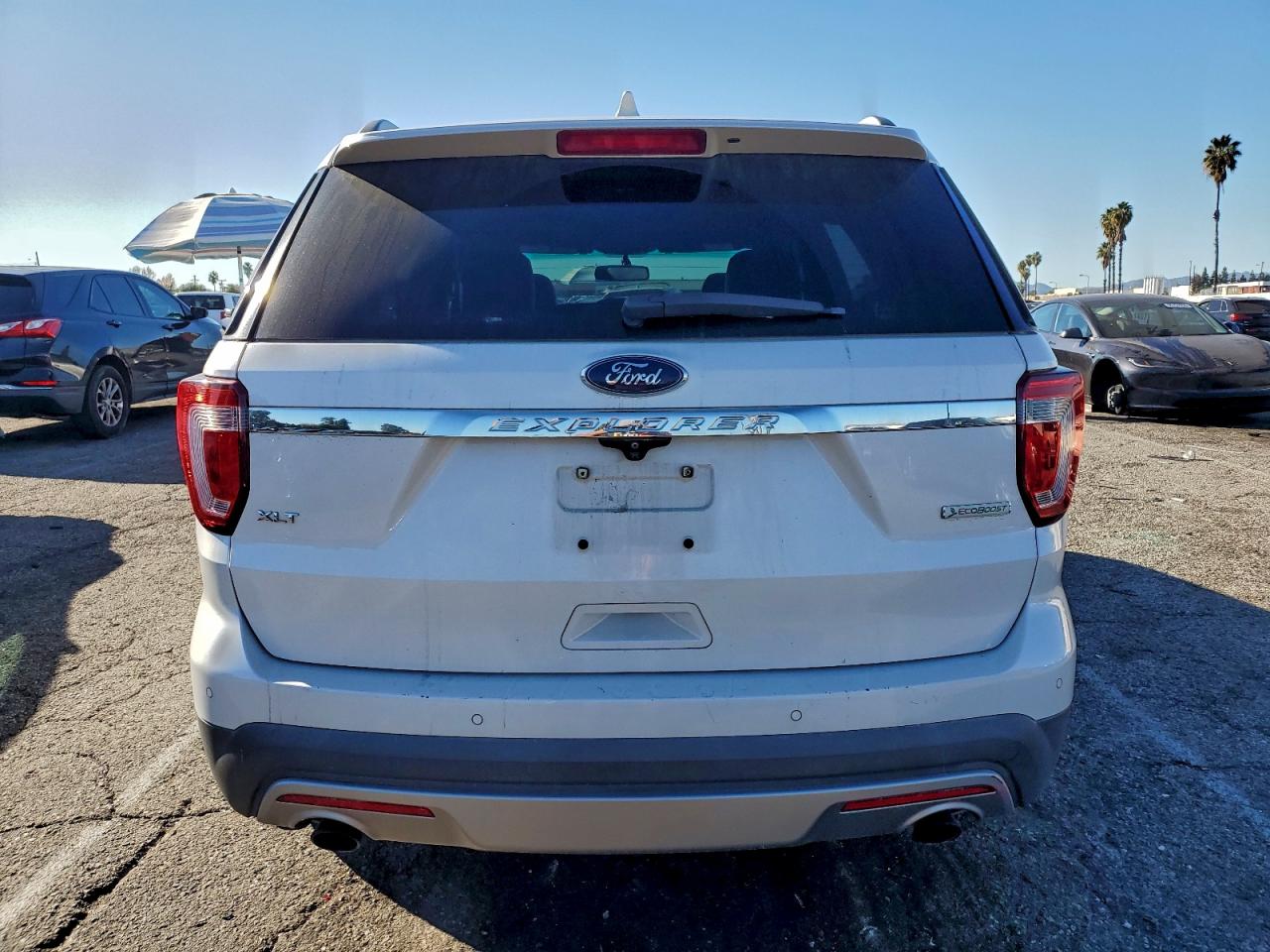 2016 FORD EXPLORER XLT photo 6