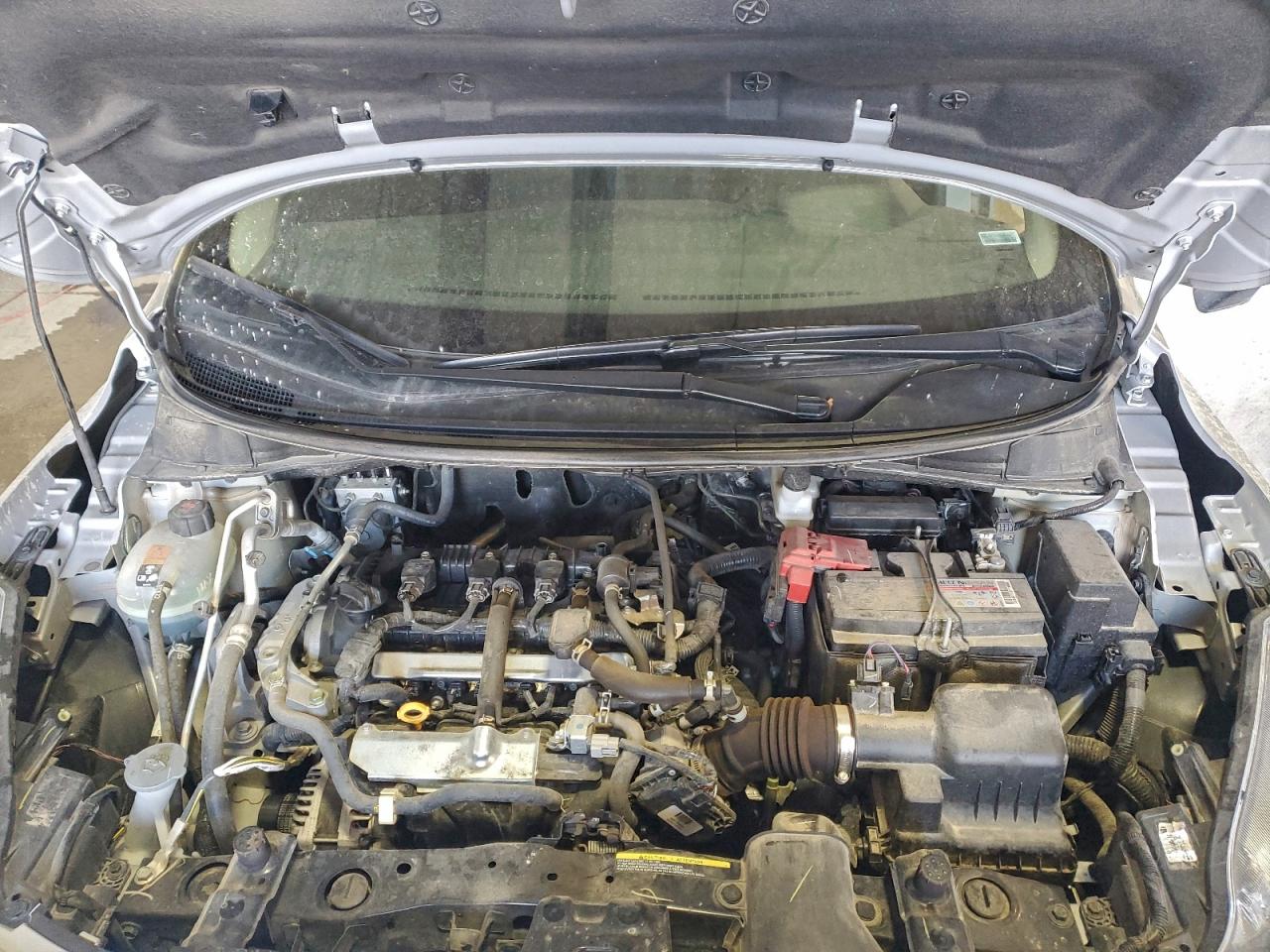 2024 NISSAN VERSA SV photo 11