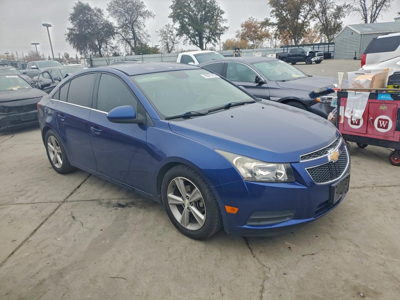 2013 CHEVROLET CRUZE LT photo 4