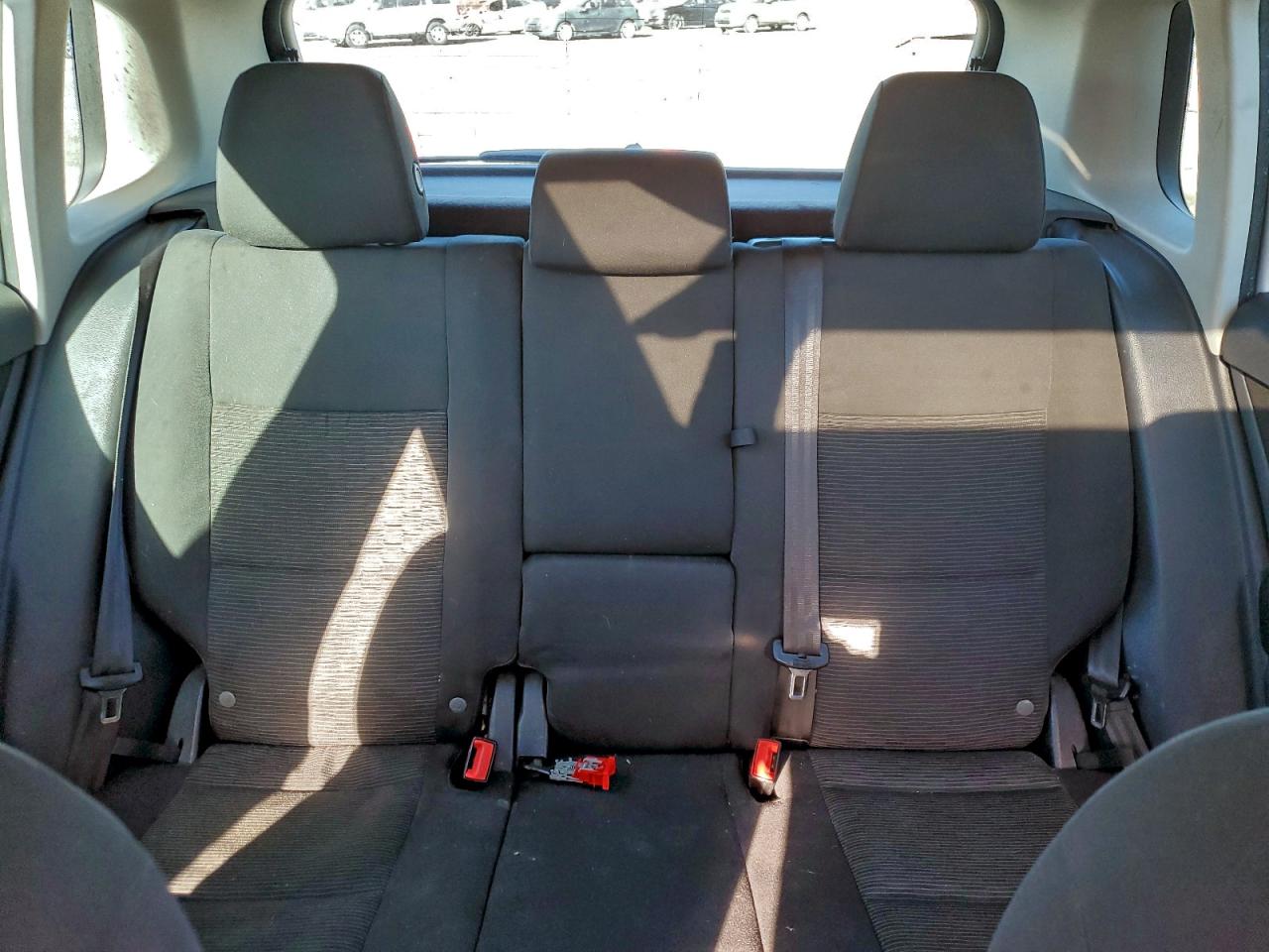 2013 VOLKSWAGEN TIGUAN S photo 19