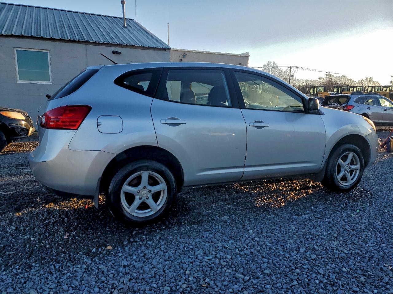 2009 NISSAN ROGUE S photo 3