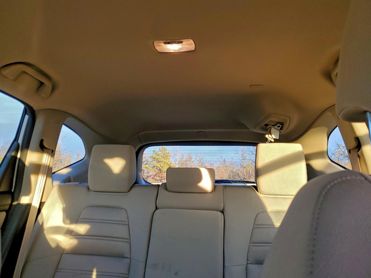 2020 HONDA CR-V LX photo 10