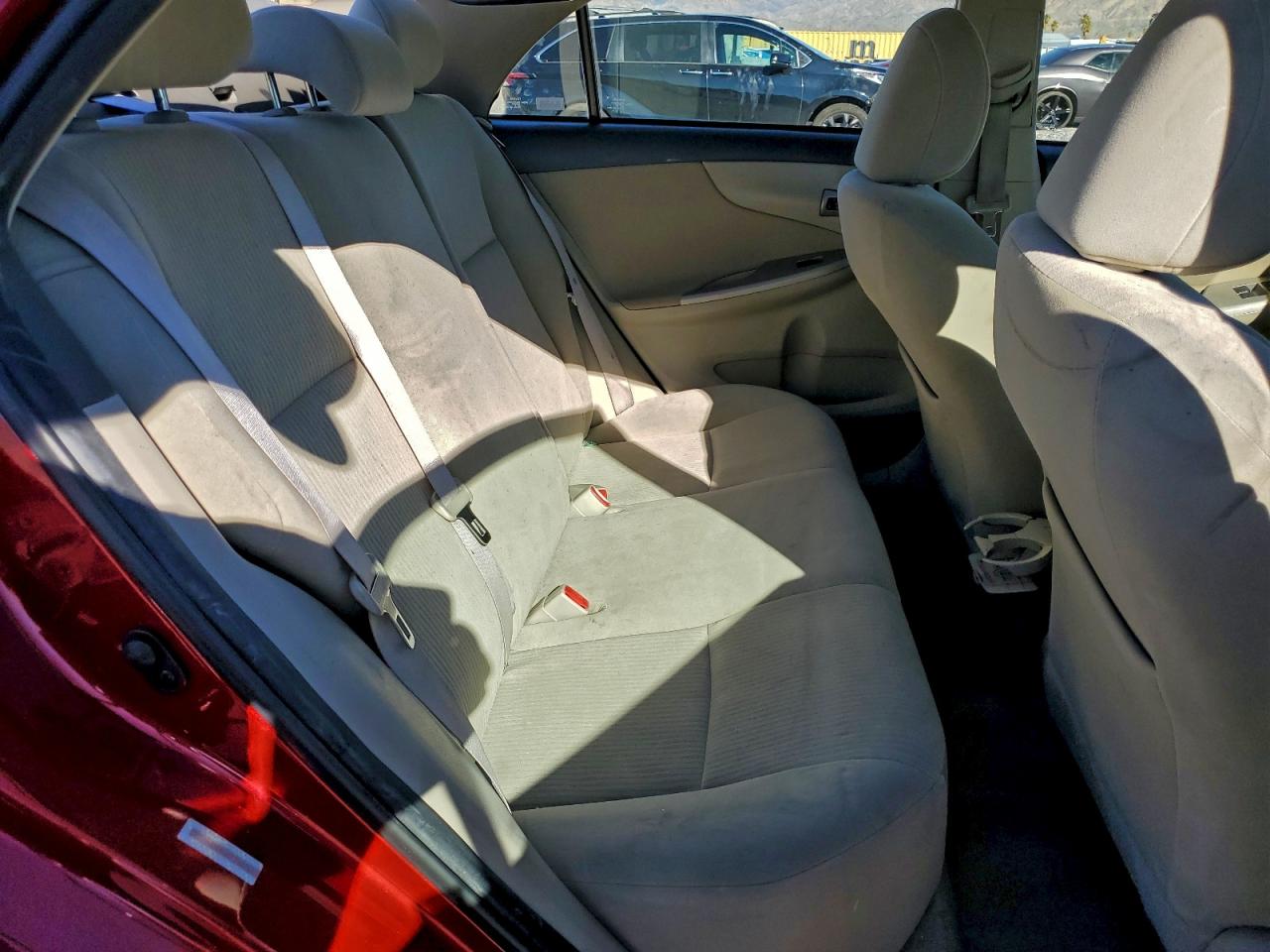 2010 TOYOTA COROLLA BASE photo 10