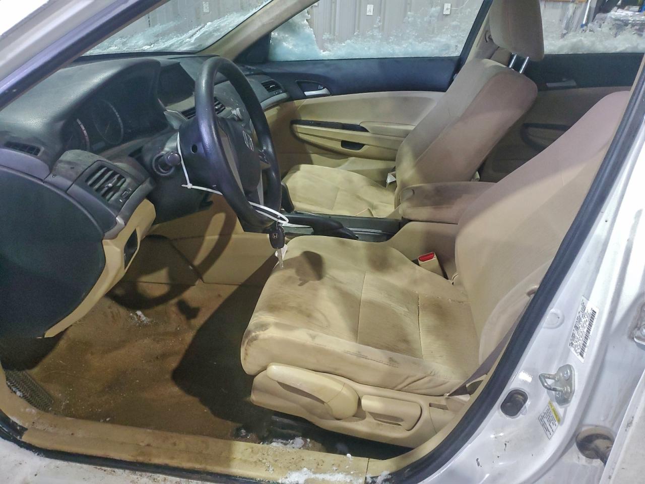 2011 HONDA ACCORD LX photo 7