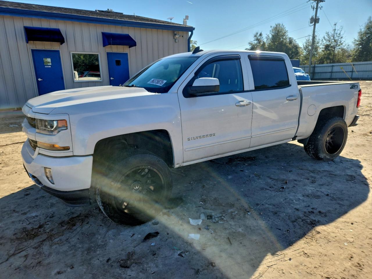 2017 CHEVROLET SILVERADO