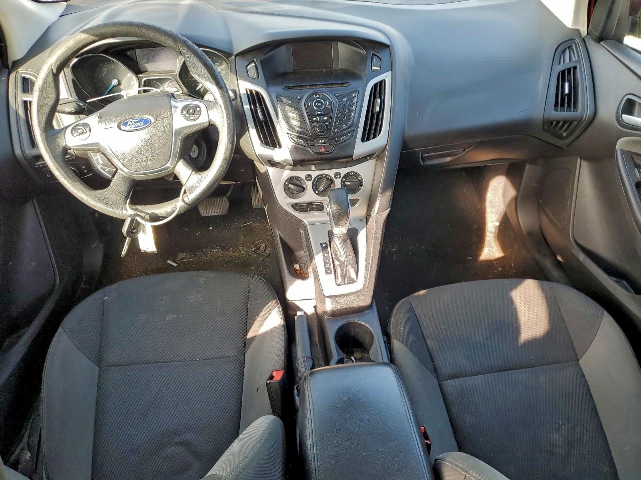 2014 FORD FOCUS SE photo 8