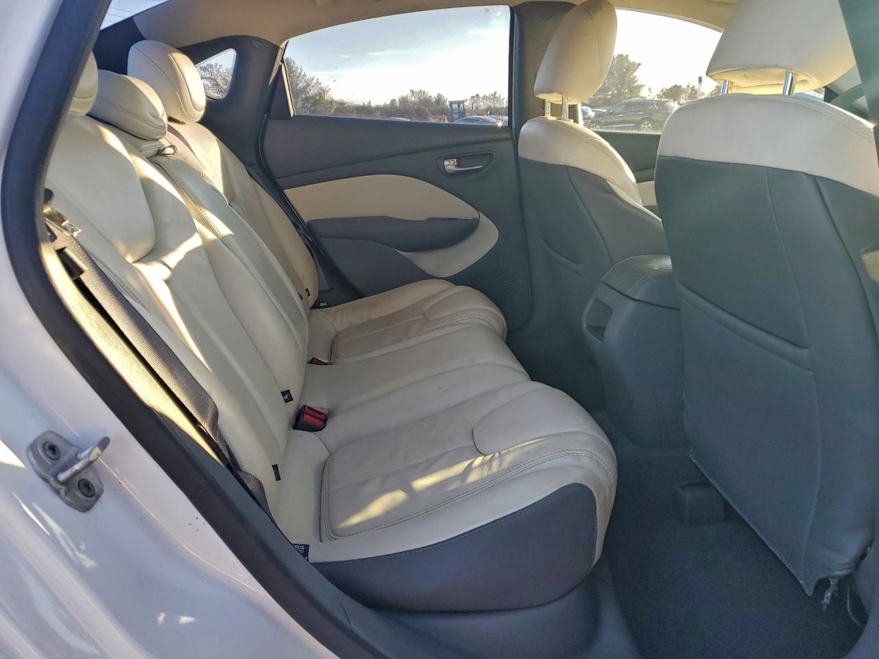 2013 DODGE DART LIMITED photo 10