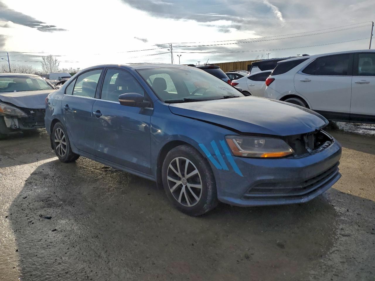 2017 VOLKSWAGEN JETTA SE photo 4