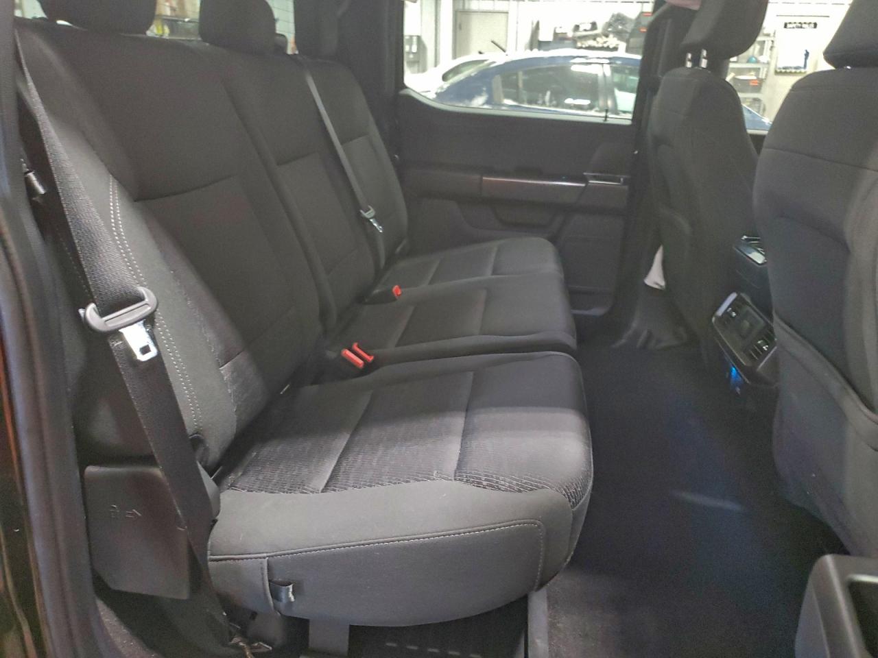 2024 FORD F150 XLT photo 10