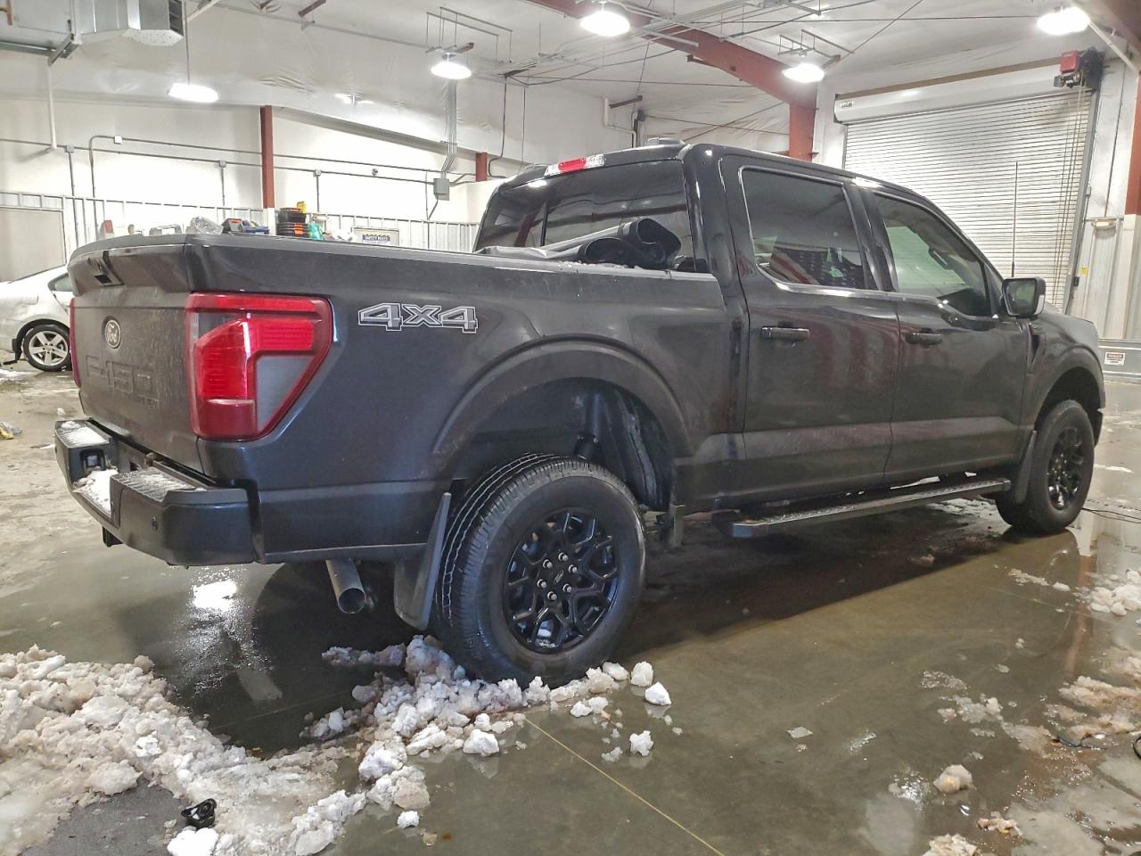 2024 FORD F150 XLT photo 3