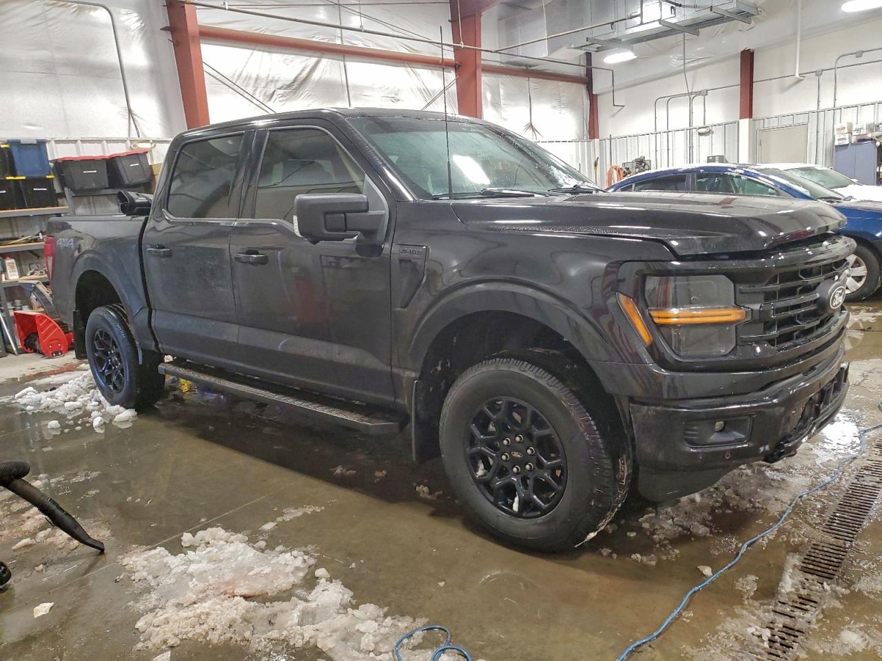 2024 FORD F150 XLT photo 4