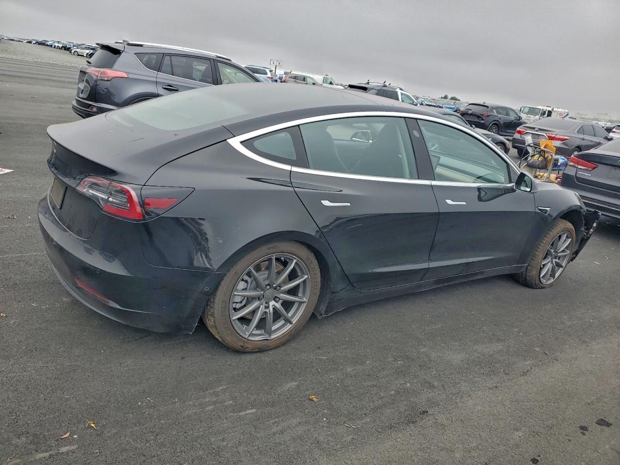 2019 TESLA MODEL 3 photo 7