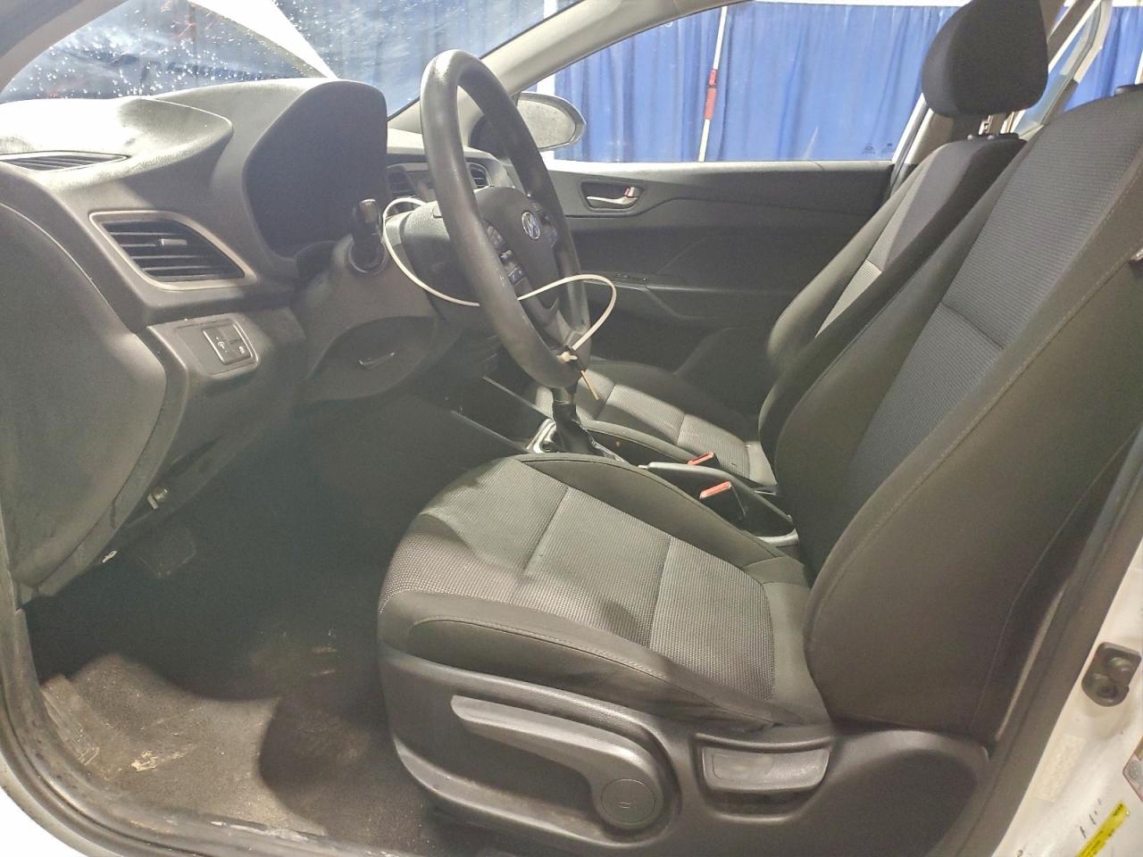 2019 HYUNDAI ACCENT SE photo 7