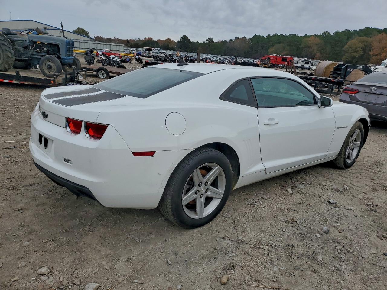 2011 CHEVROLET CAMARO LT photo 3