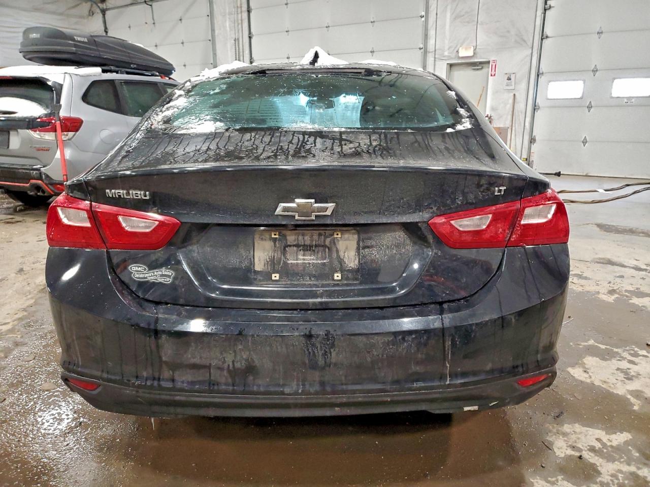 2017 CHEVROLET MALIBU LT photo 6