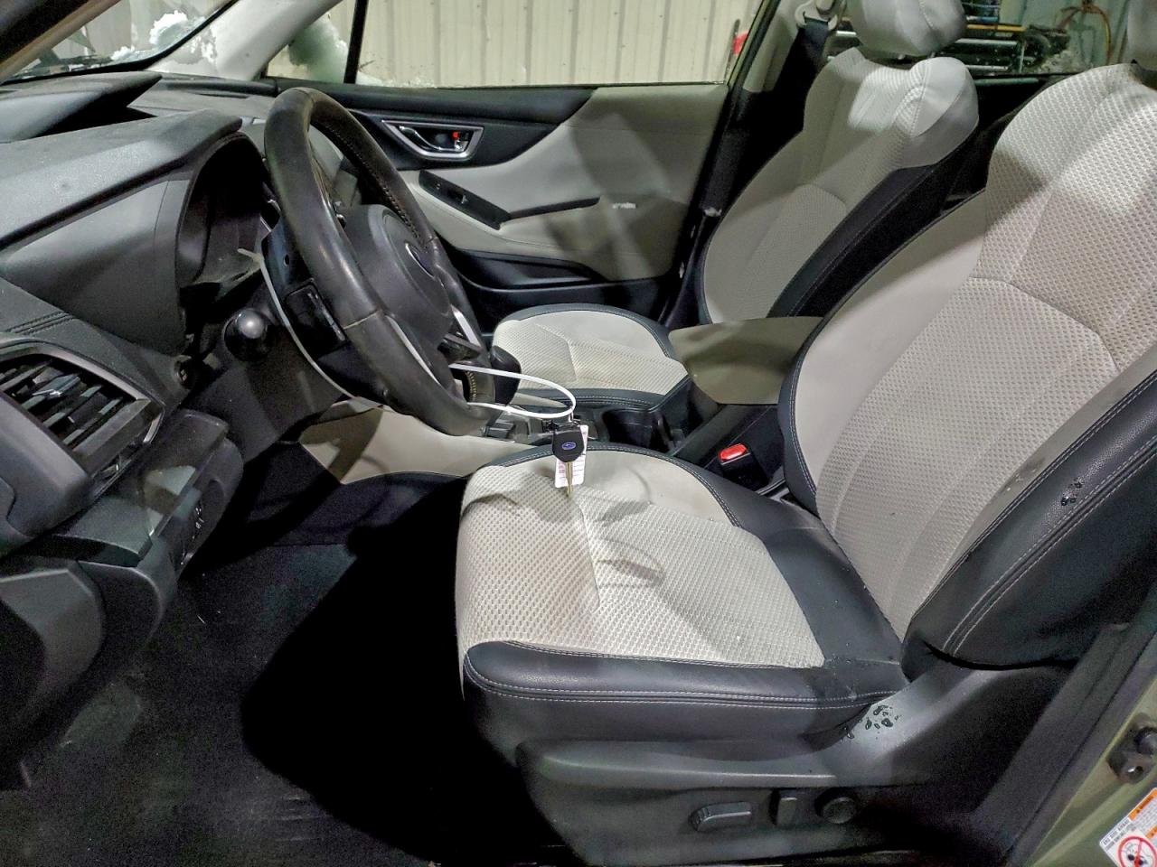 2019 SUBARU FORESTER PREMIUM photo 7