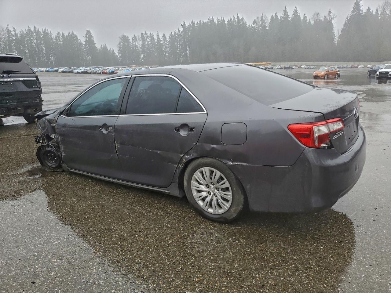 2012 TOYOTA CAMRY HYBRID photo 2