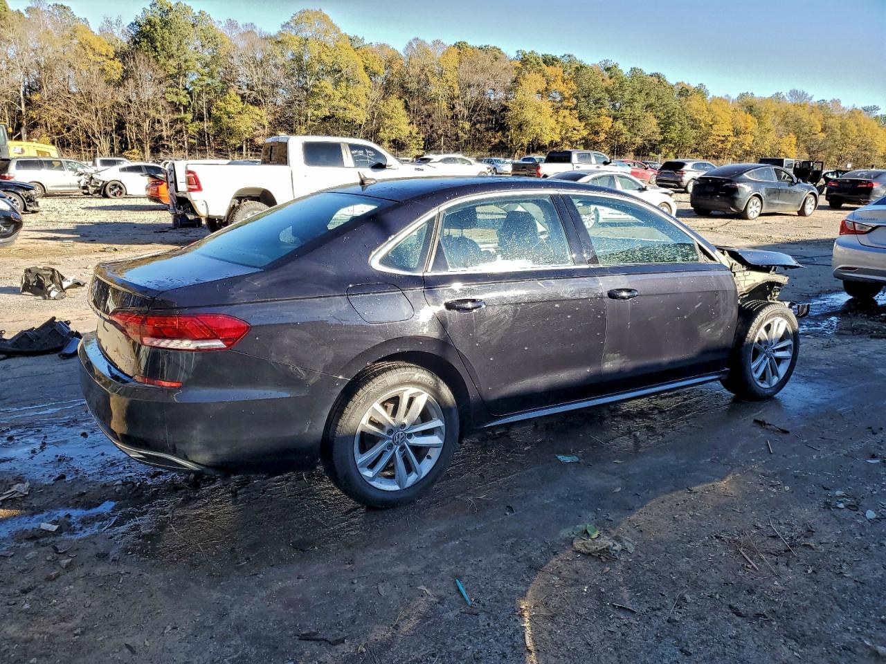 2020 VOLKSWAGEN PASSAT SE photo 3
