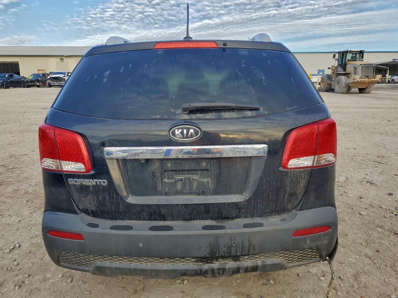 2012 KIA SORENTO BASE photo 6