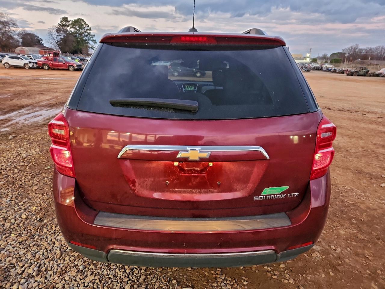 2016 CHEVROLET EQUINOX LTZ photo 6
