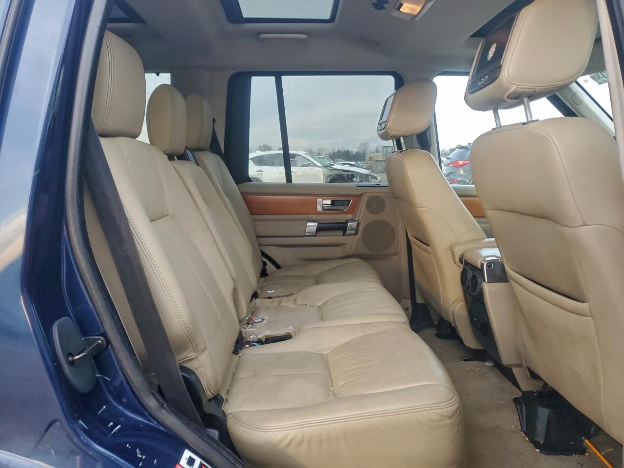 2012 LAND ROVER LR4 HSE LUXURY photo 11
