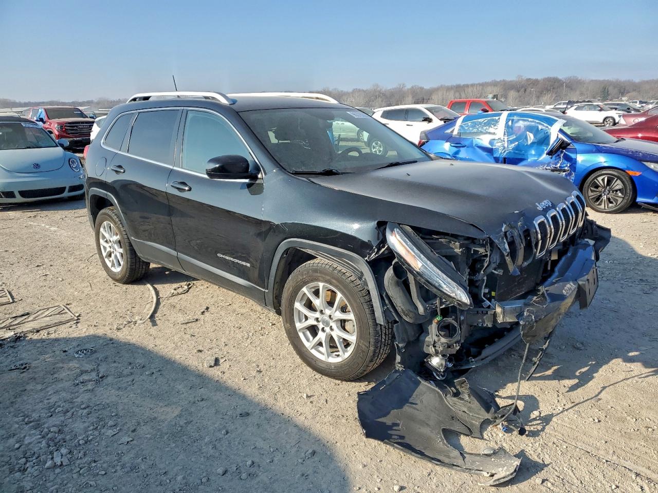 2016 JEEP CHEROKEE LATITUDE photo 4