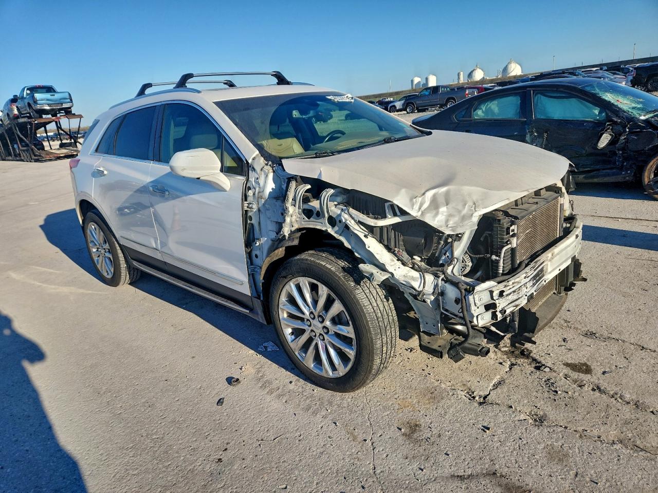 2018 CADILLAC XT5 PLATINUM photo 4