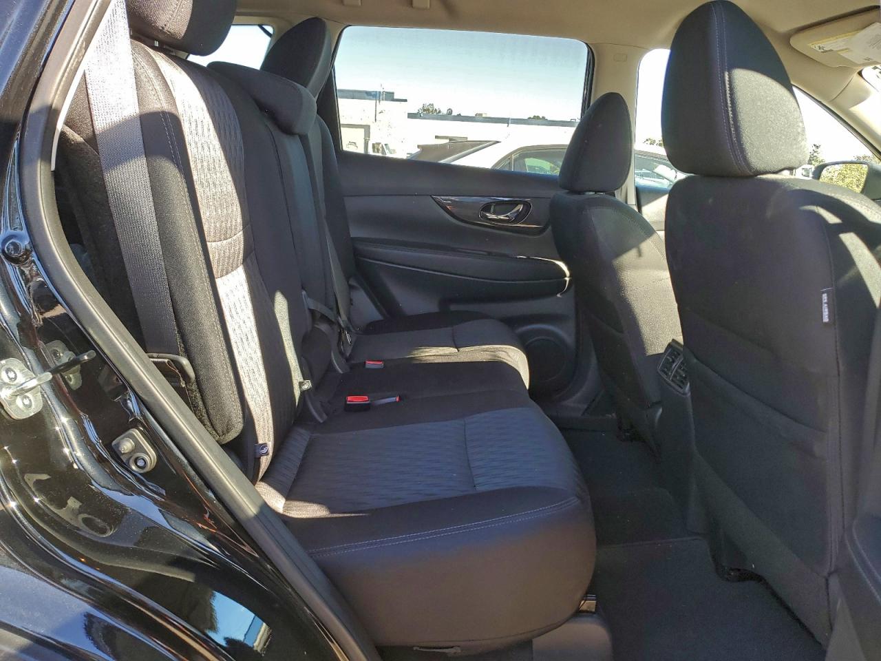 2018 NISSAN ROGUE S photo 10