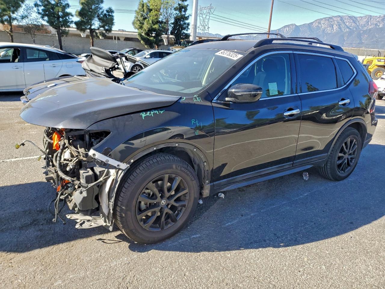 2018 NISSAN ROGUE