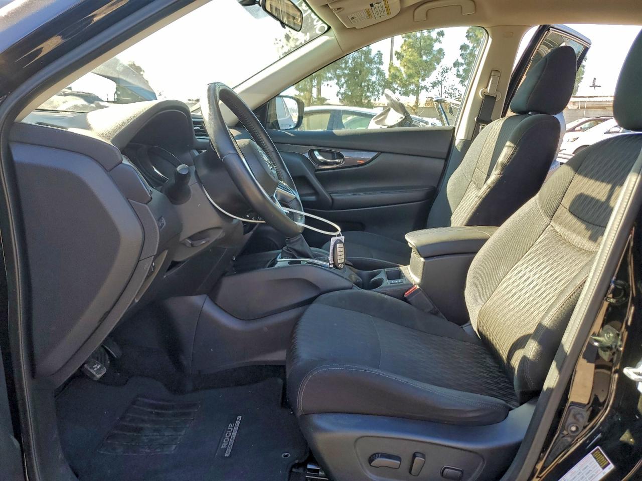 2018 NISSAN ROGUE S photo 7