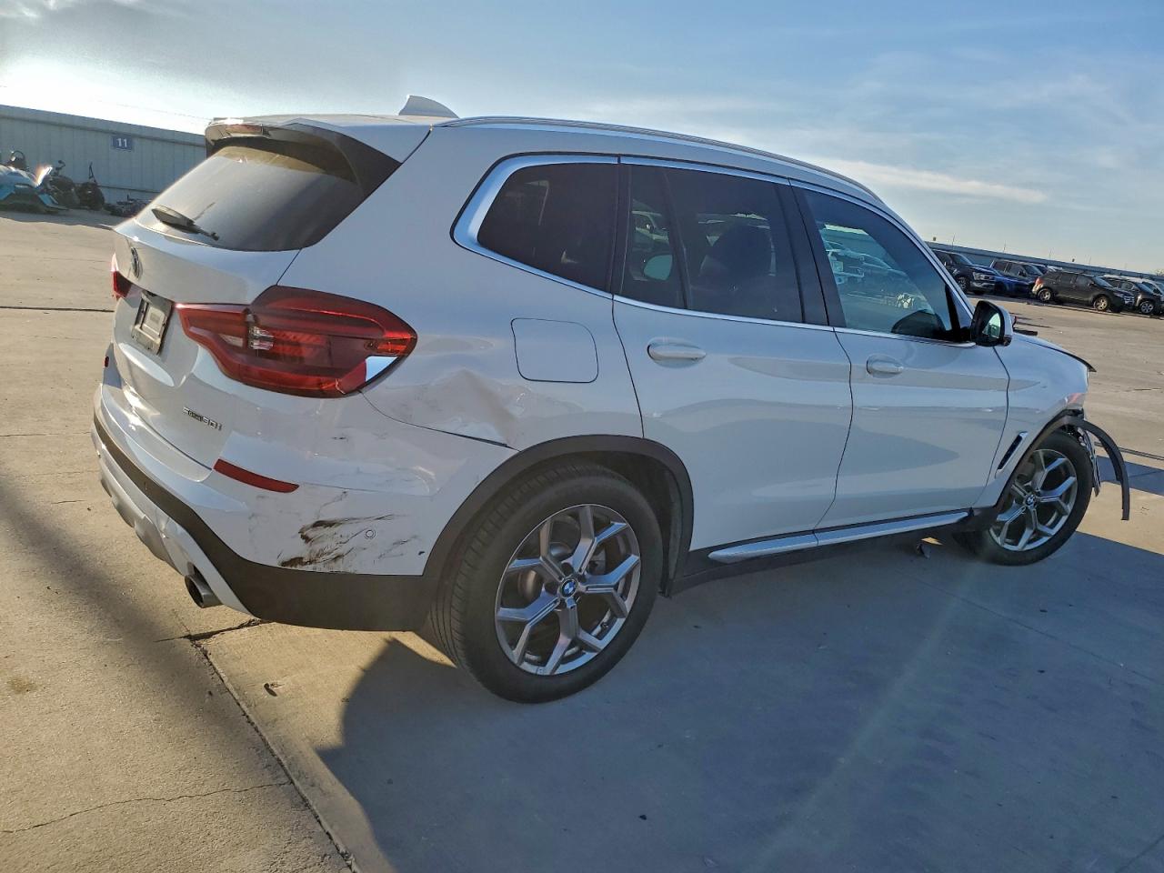 2020 BMW X3 SDRIVE30I photo 3