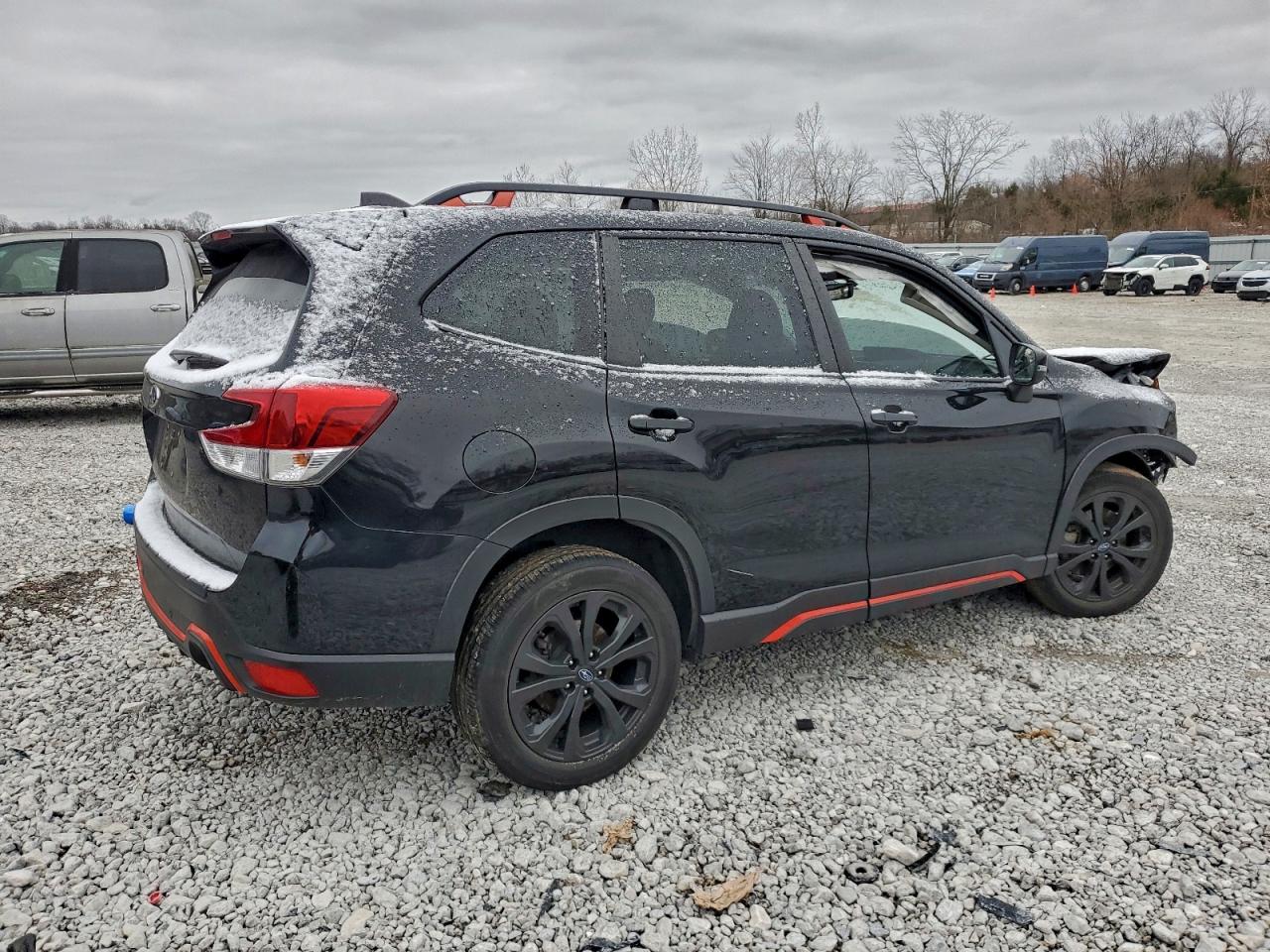 2022 SUBARU FORESTER SPORT photo 3