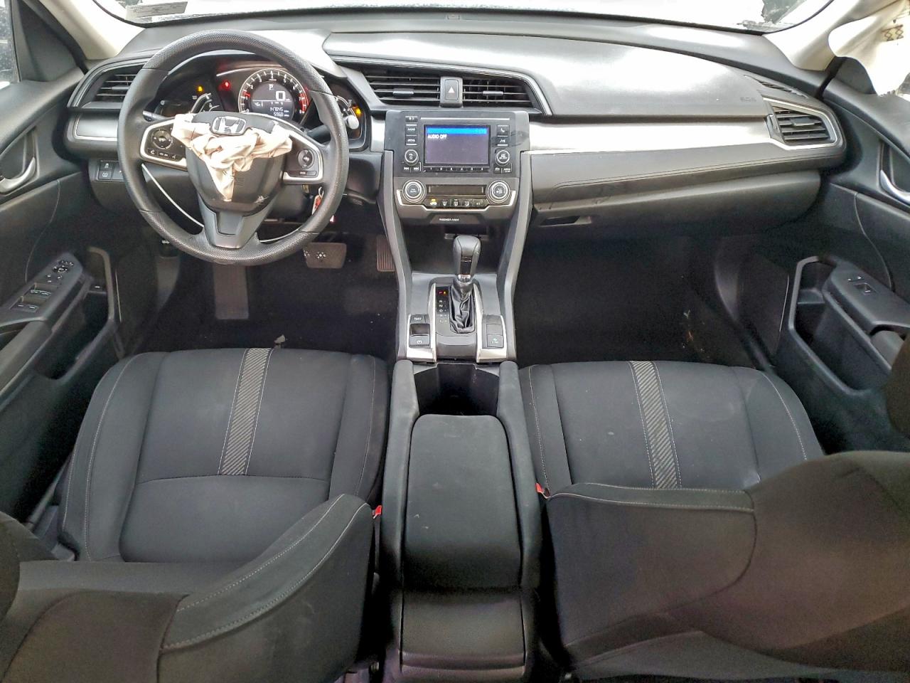2016 HONDA CIVIC LX photo 8