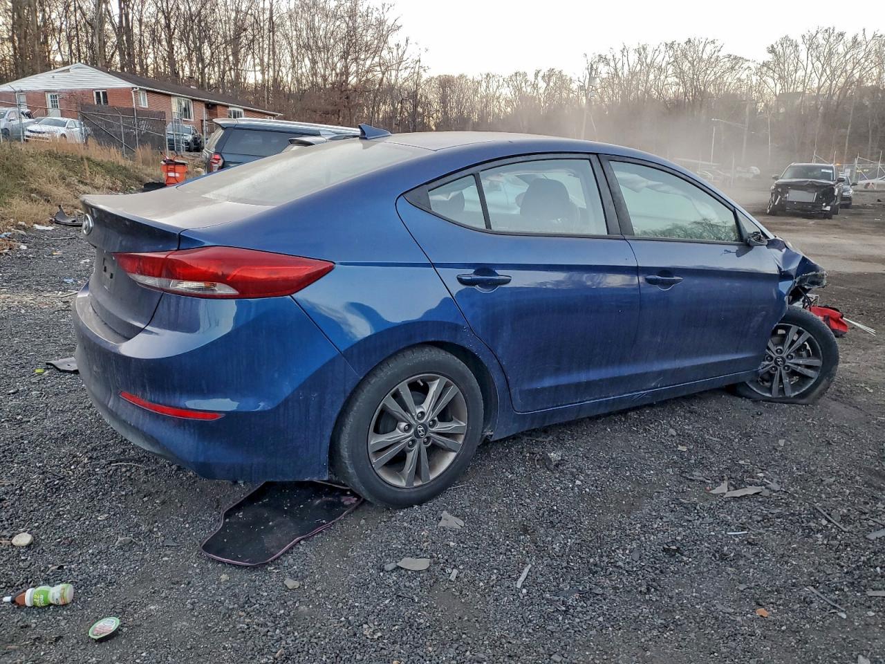 2017 HYUNDAI ELANTRA SE photo 3