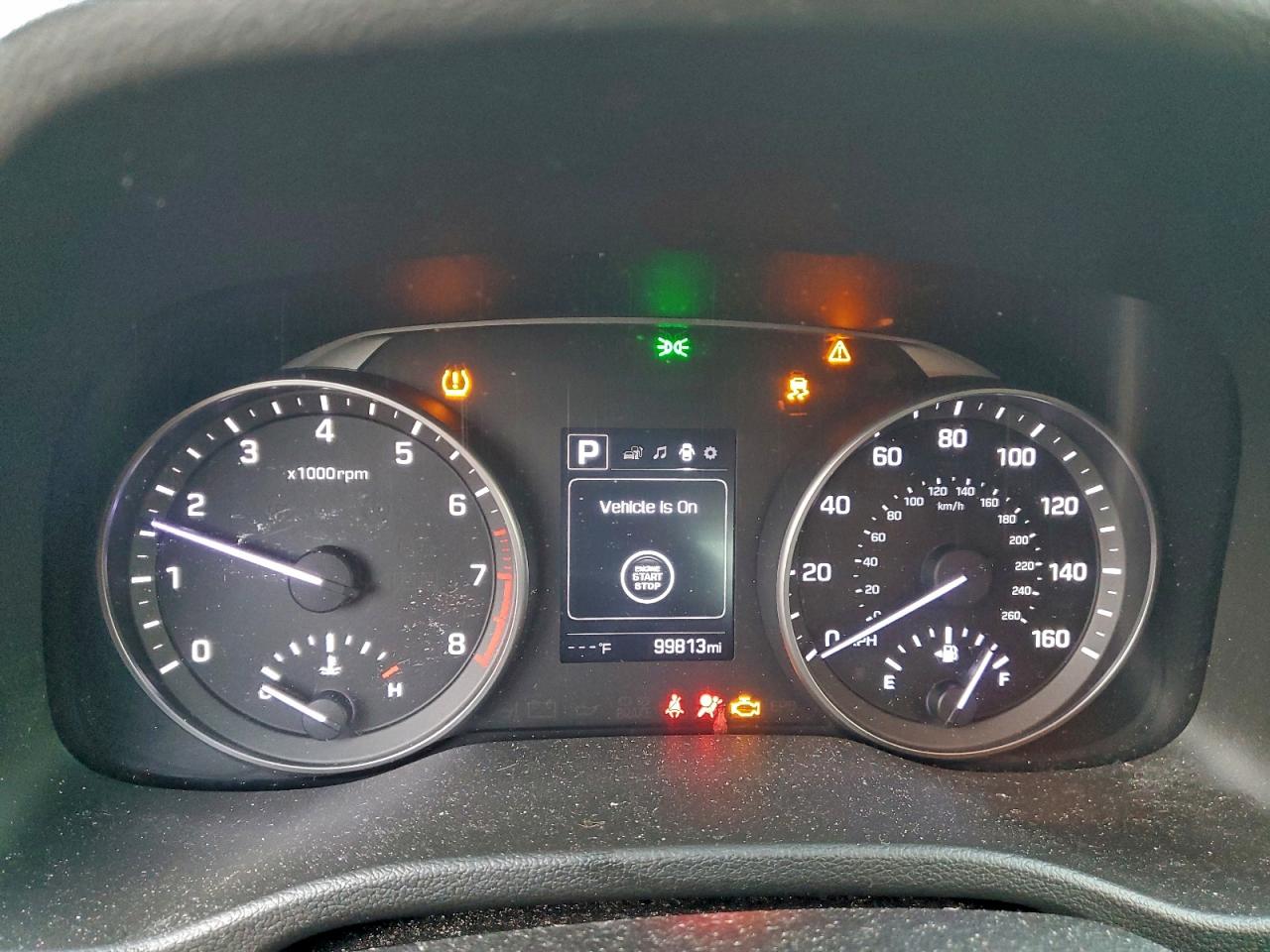 2017 HYUNDAI ELANTRA SE photo 9
