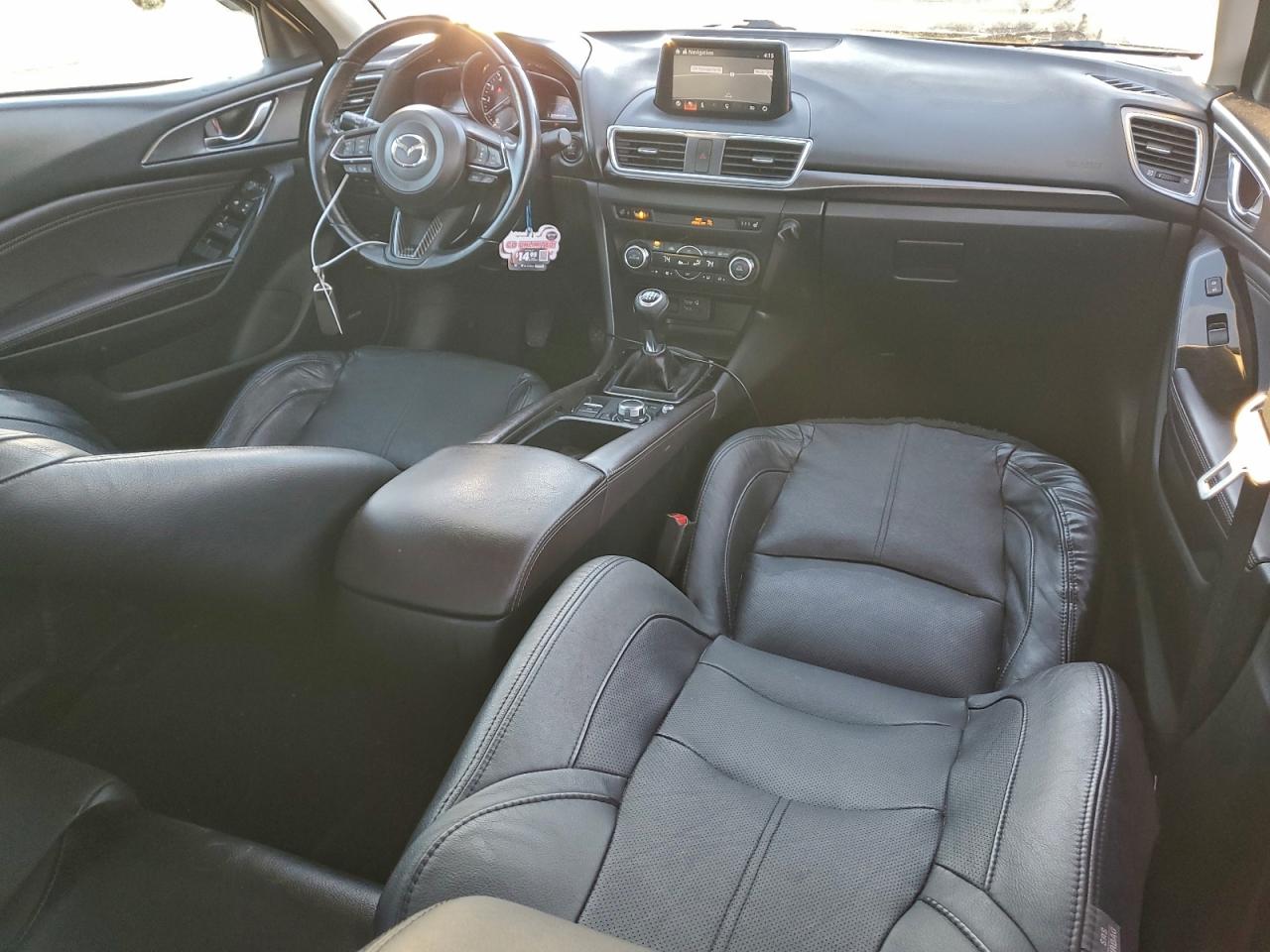 2018 MAZDA 3 GRAND TOURING photo 8