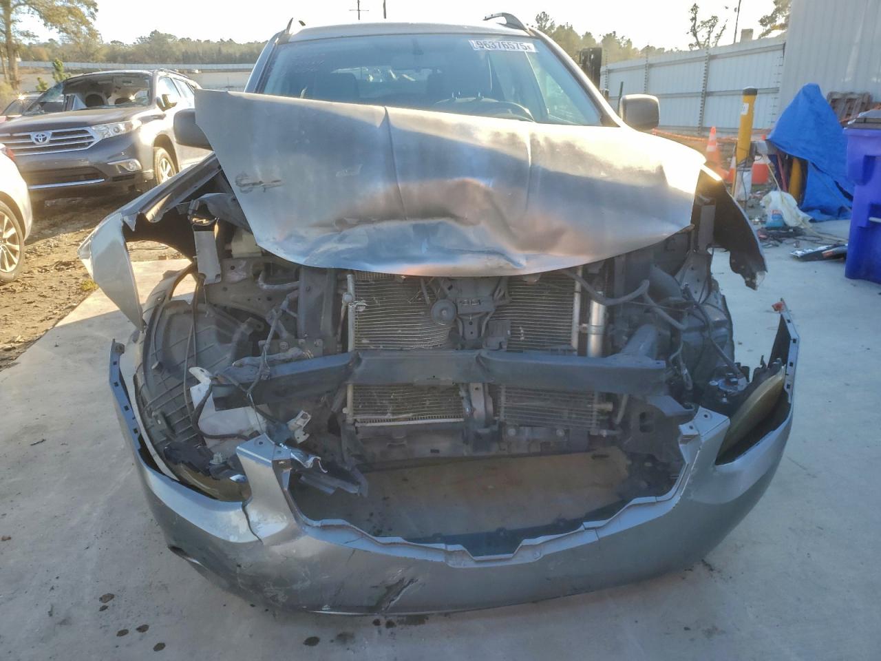 2011 NISSAN ROGUE S photo 5