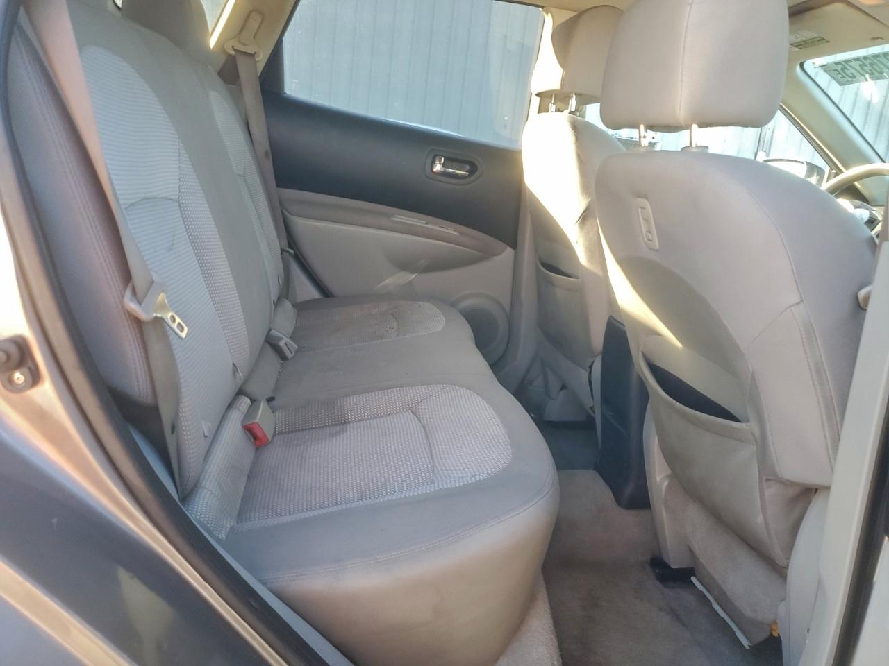 2011 NISSAN ROGUE S photo 11