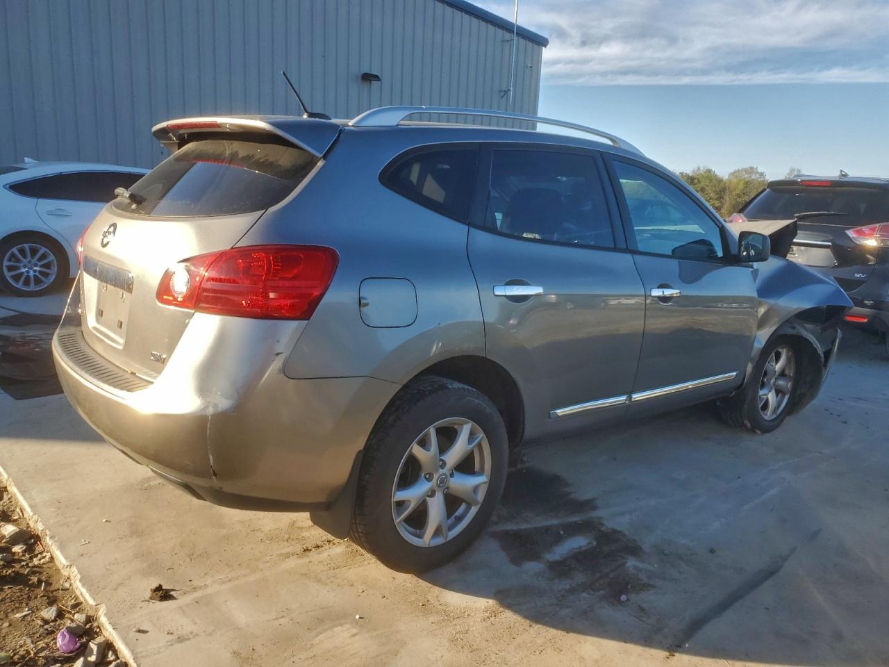 2011 NISSAN ROGUE S photo 3