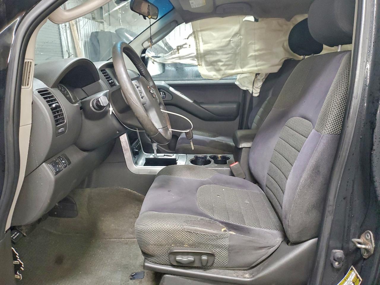 2009 NISSAN PATHFINDER S photo 7