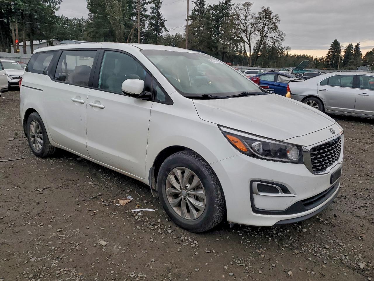 2020 KIA SEDONA L photo 4