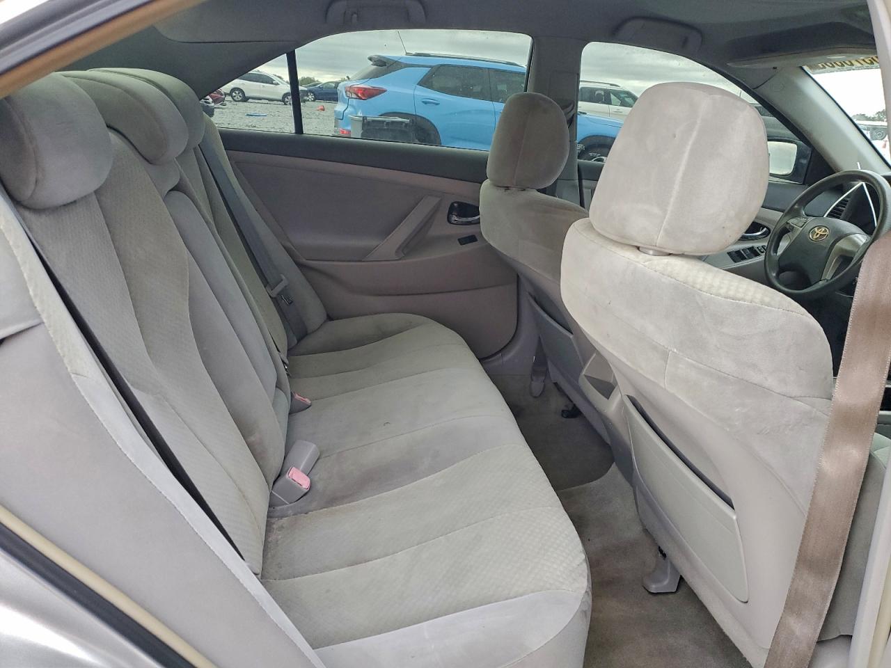 2009 TOYOTA CAMRY BASE photo 10
