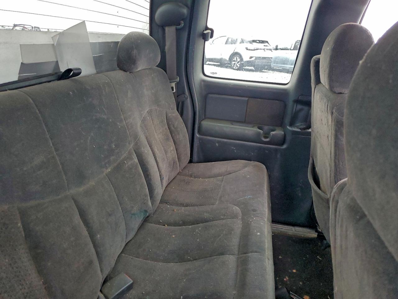 2002 CHEVROLET SILVERADO C1500 photo 10