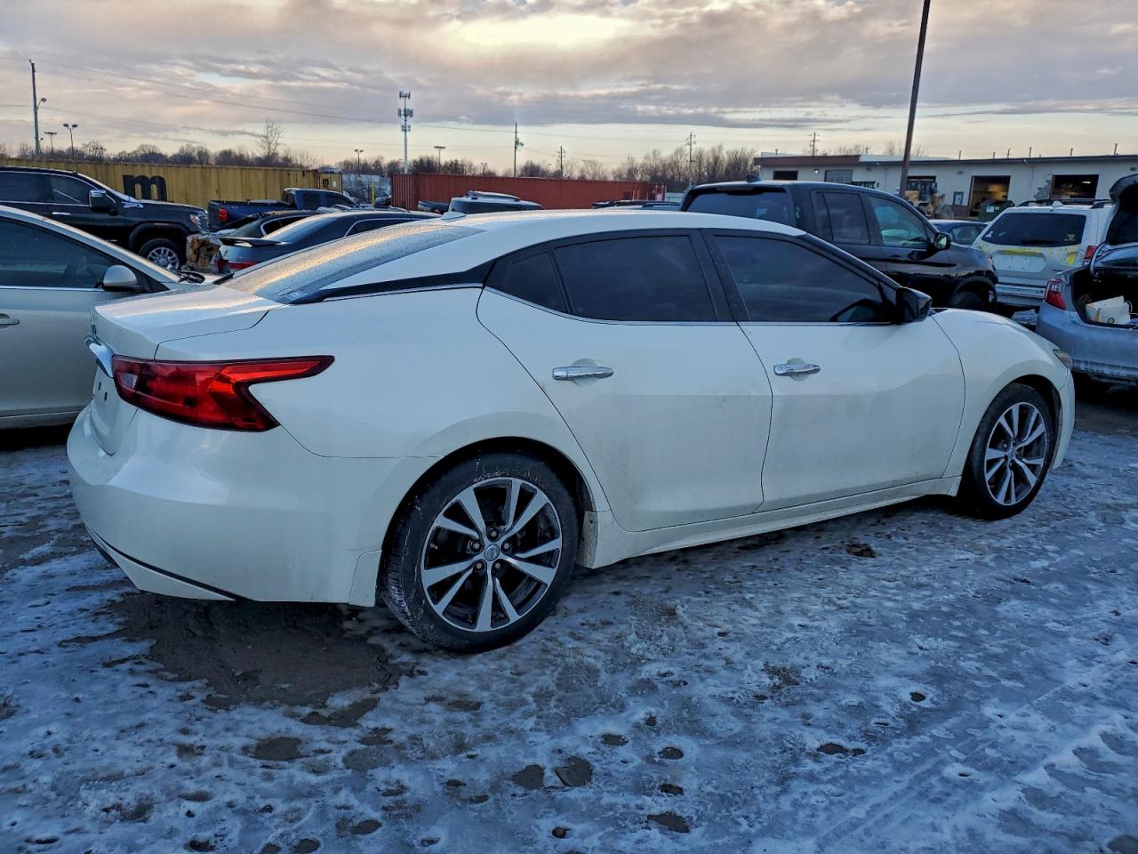 2017 NISSAN MAXIMA 3.5S photo 3