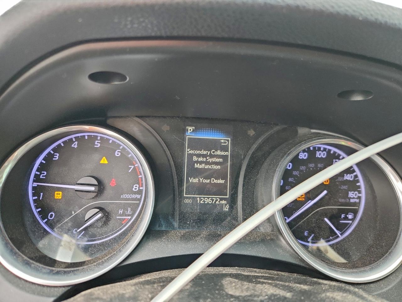 2018 TOYOTA CAMRY L photo 9