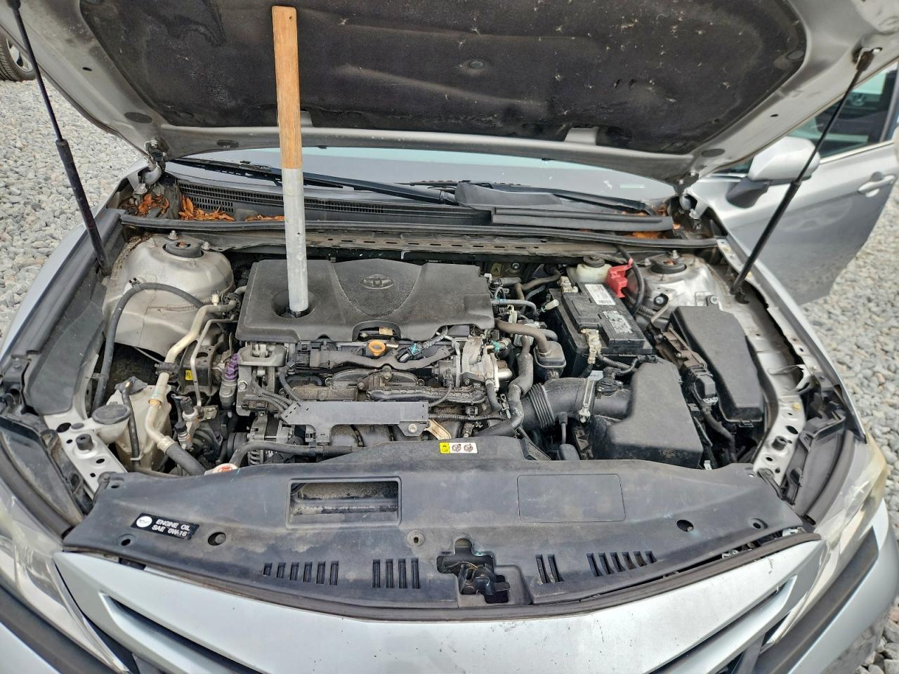 2018 TOYOTA CAMRY L photo 11